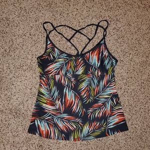 💥3/$30 NWOT Mossimo Tropical Tankini Swimsuit Top
